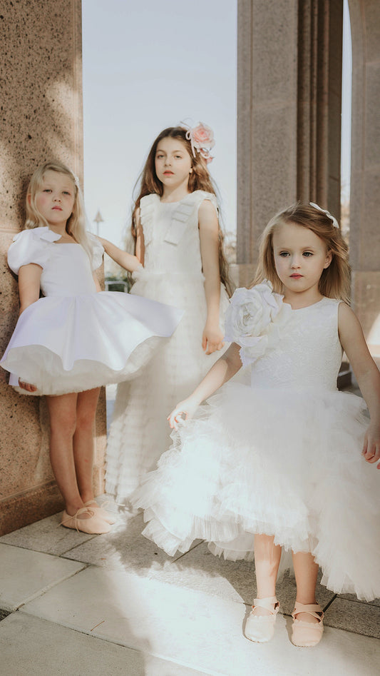 FLOWER GIRL