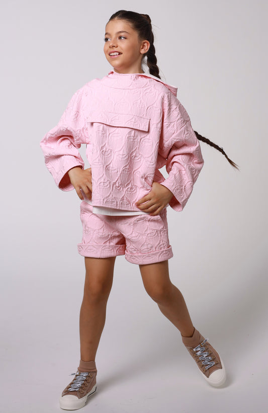 Hoodie with long sleeves