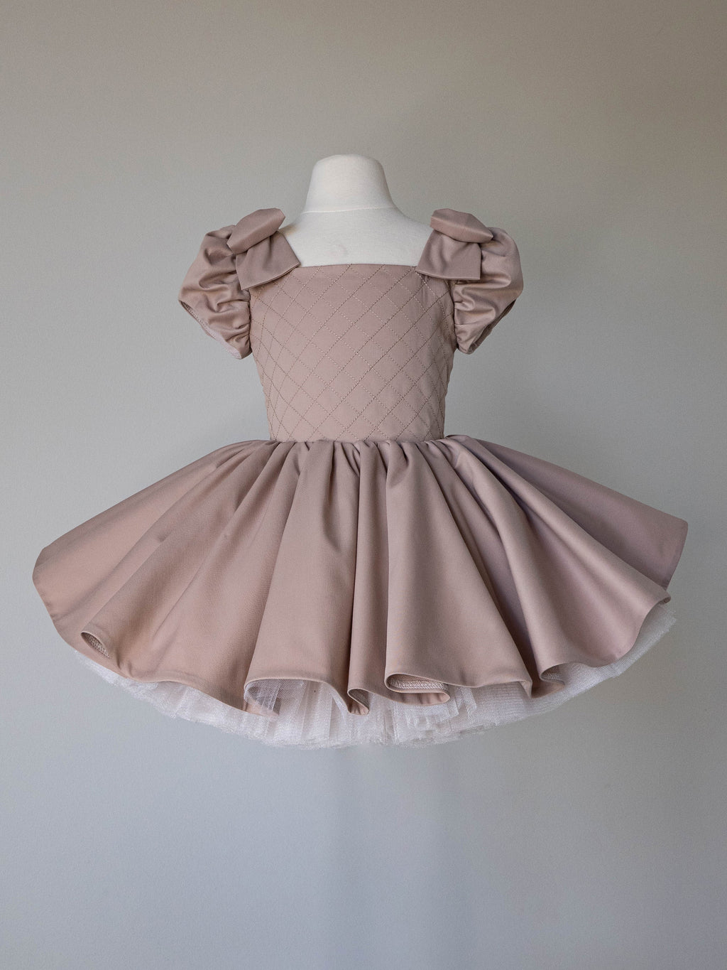 Doll dress in Latte