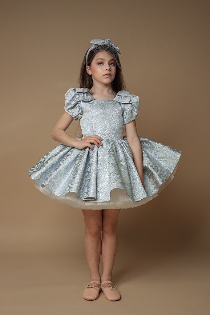 Doll dress in blue